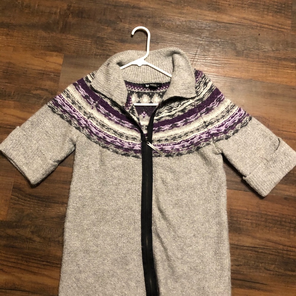 Unique gray zip up